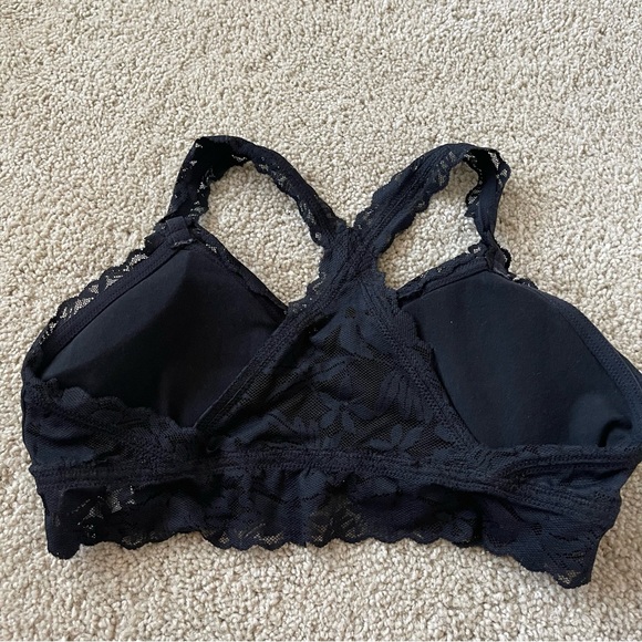 Black bralette - Picture 2 of 3